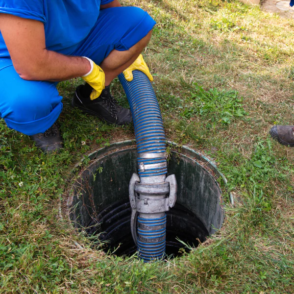 plumber cleaning sewer Baton Rogue LA